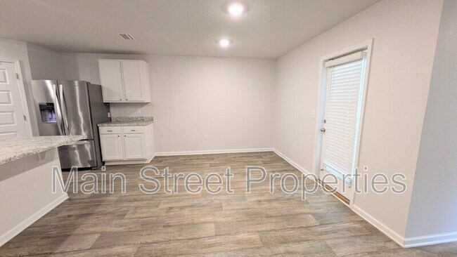 Building Photo - 10557 Queens Gate Cir