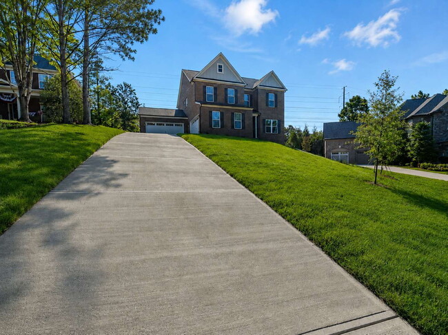 Building Photo - New Price | Brand-New 5 Bedroom Tega Cay Home with Flexible Lease Options