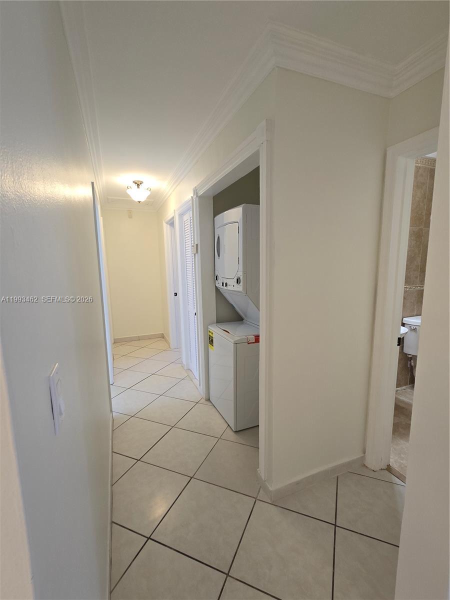 Building Photo - 10475 SW 42nd Ter