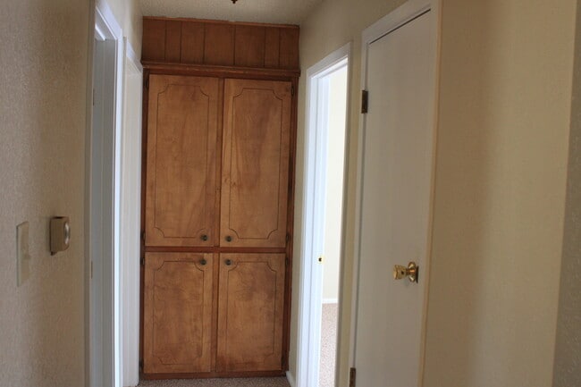 Building Photo - Updated 3/2/1 Great location for TTU/LCU/Medical District - Available AUGUST