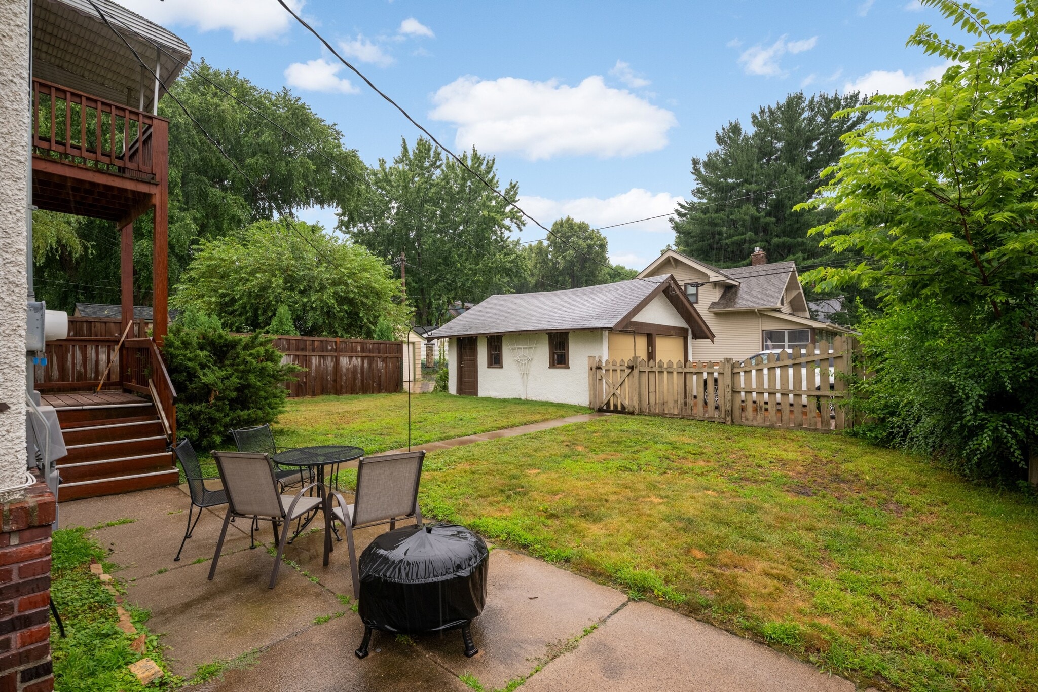 Building Photo - 4702 Pillsbury Ave S