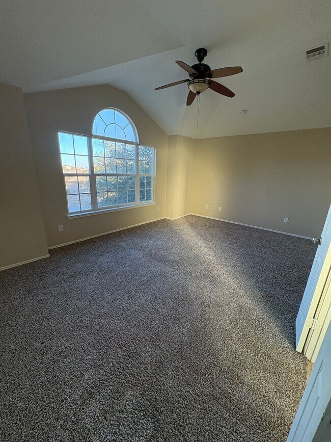 Building Photo - AVAILABLE NOW