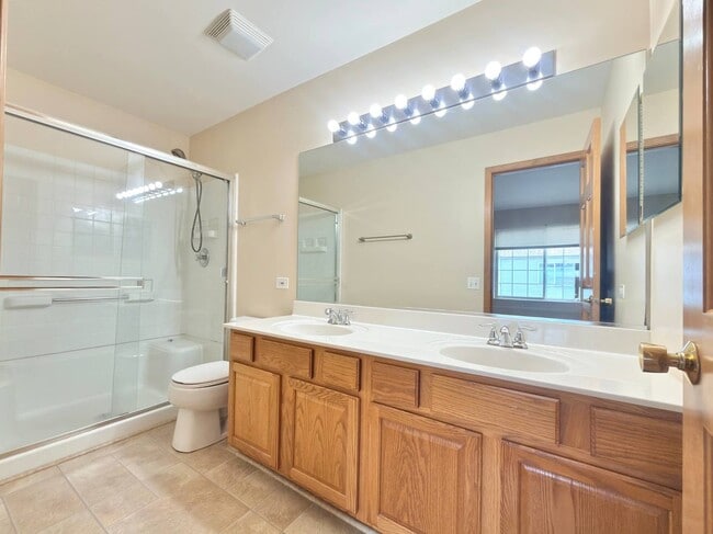 Building Photo - 3192 Ketch Ct
