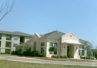 Building Photo - Legacy on O Connor Road