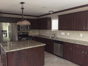 Building Photo - 17544 W Hearn Rd