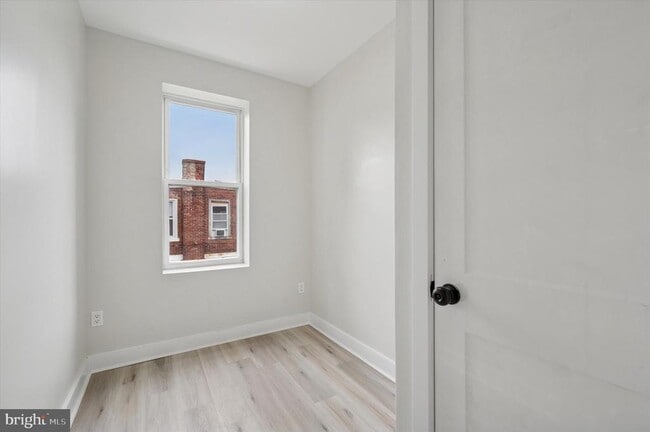 Building Photo - 6055 Allman St