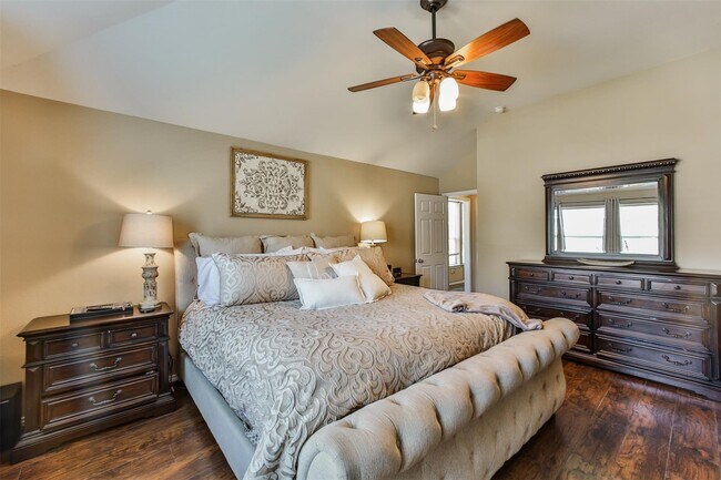 Building Photo - 7210 Chasegrove Ln