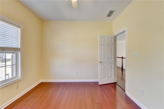 Building Photo - 1558 Macy Ln