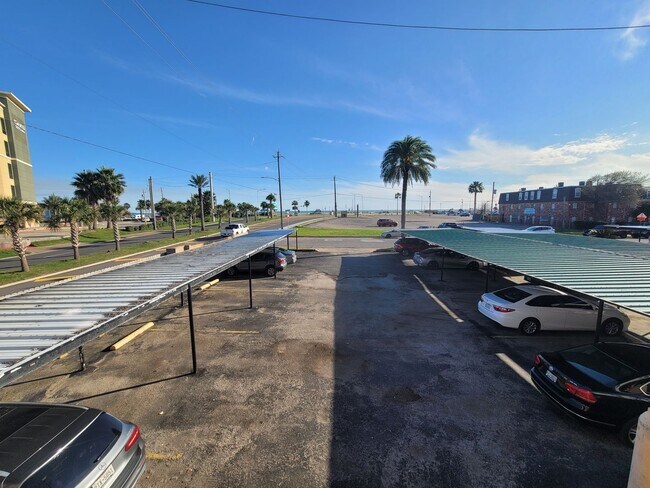 Building Photo - 215 Postoffice St