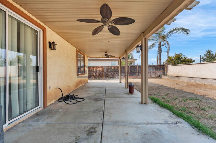 Building Photo - 17181 Bronco Ln