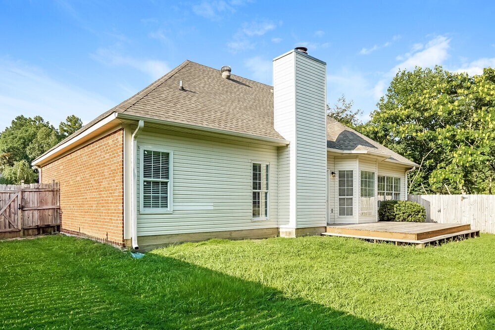 Building Photo - 392 Old Cahaba Trail