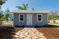 Building Photo - 1041 S Orange St