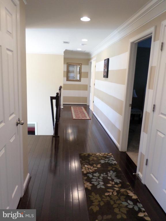 Building Photo - 16318 Boatswain Cir