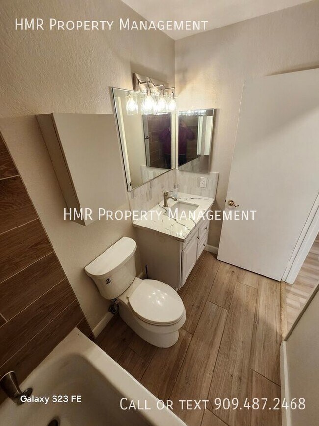 Building Photo - THIS HOUSE IS SPLIT  in a quiet Rancho Cuc...