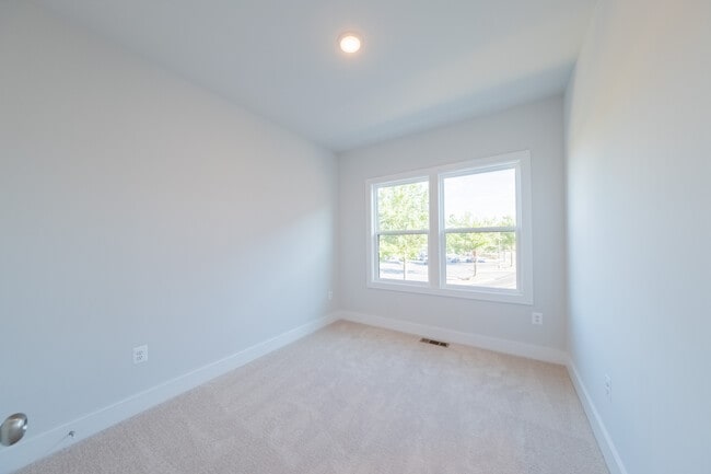 Building Photo - 449 Burden Drive , Glen Allen VA, 23060