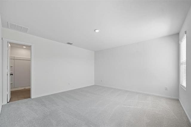Building Photo - 421 Finch Cir