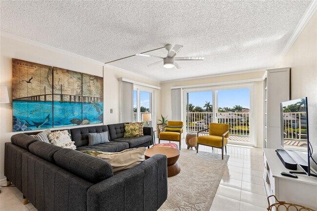 Building Photo - 719 Pinellas Bayway S