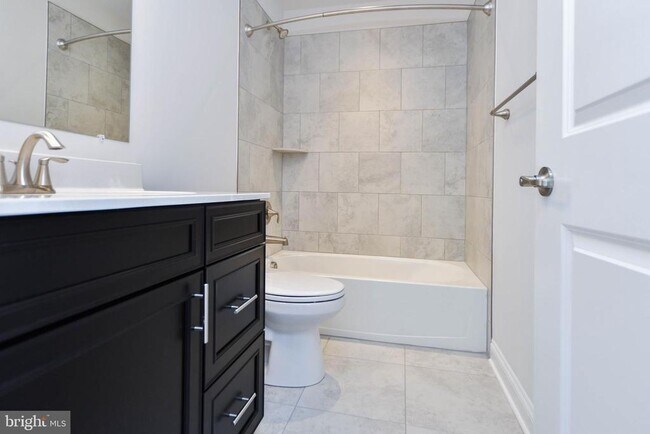 Building Photo - 7102 Druce Way
