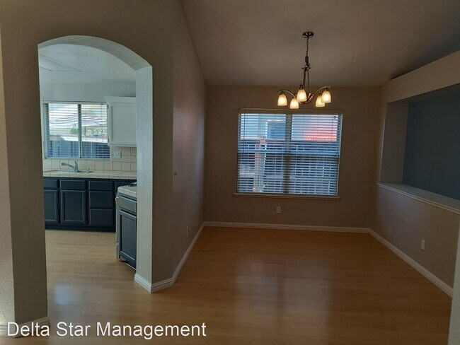 Building Photo - 3 br, 2 bath House - 8799 FOBES DRIVE
