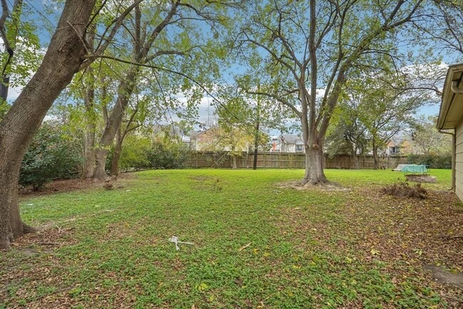 Building Photo - 1703 Westmere Ct