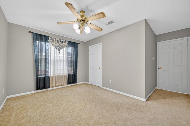 Building Photo - 2803 Randons Bell Dr