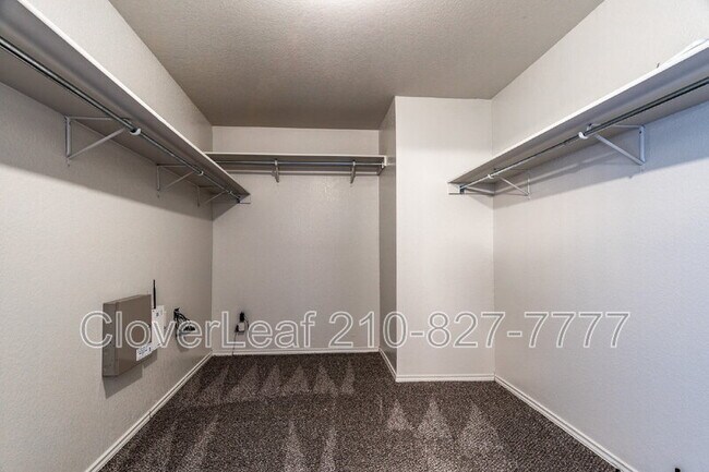 Building Photo - 10602 Terrace Plain
