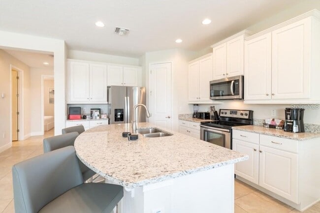 Building Photo - 7439 Marker Ave