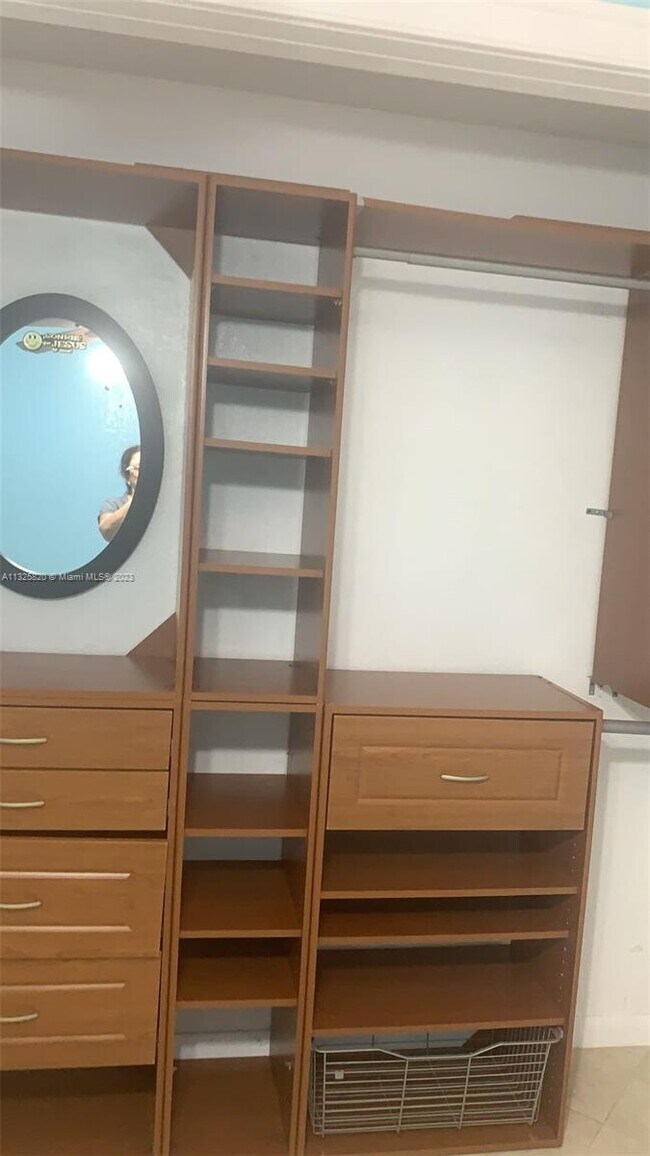 Building Photo - 15200 SW 81st Ln