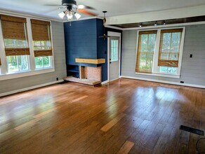 Building Photo - Live in Sterling Grove Historic District!