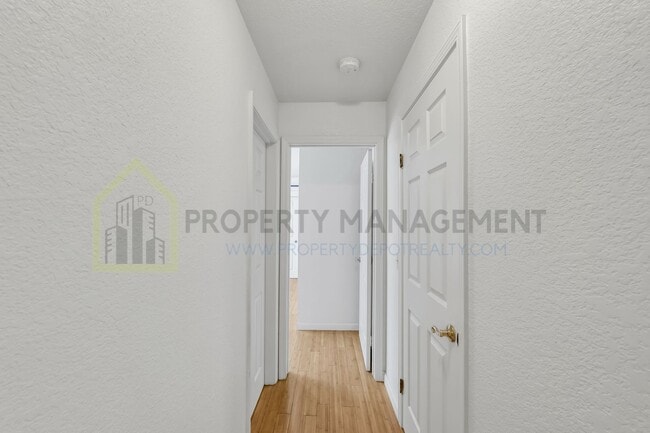 Building Photo - Spacious 4-Bedroom Home for Rent - $2800/m...