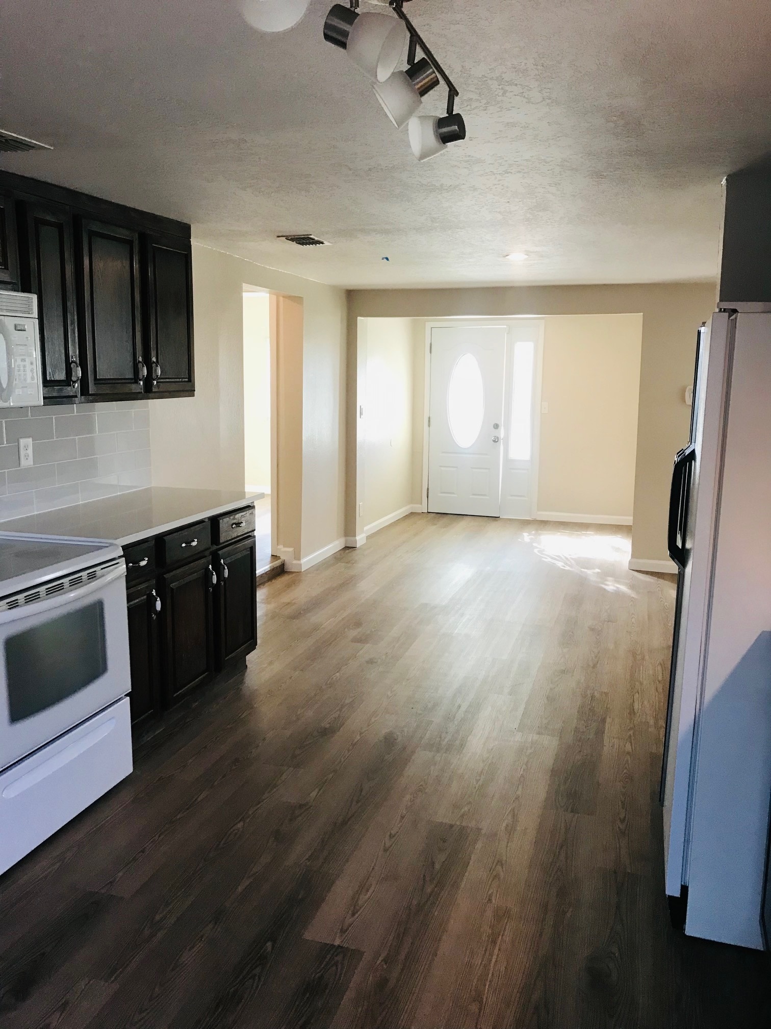 Building Photo - 5015 Santee St