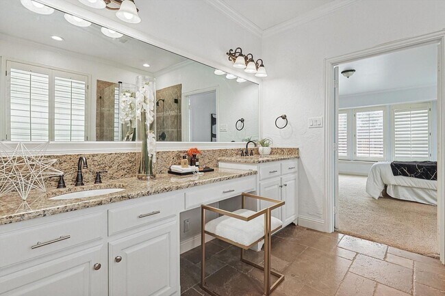 Building Photo - Stunning Mediterranean-Style Home in Highly Desirable Craig Ranch!