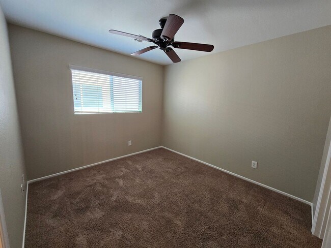 Building Photo - A Stunning 4 Bedroom Home in South West La...
