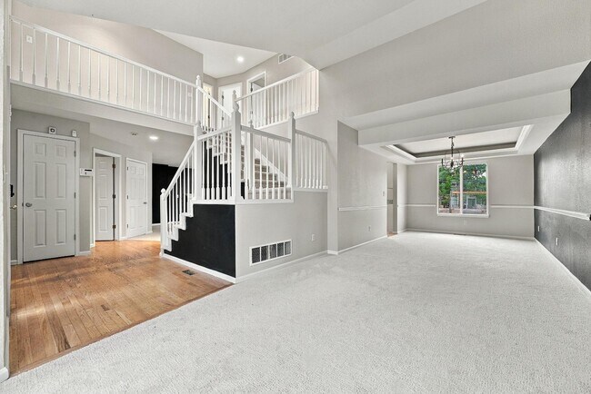 Building Photo - 18602 E Chenango Pl