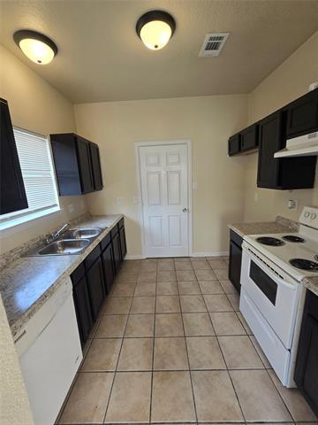 Building Photo - 3038 Flask Dr