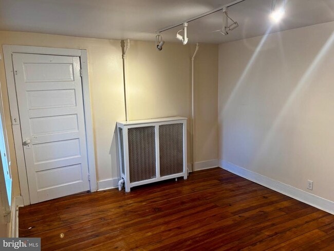 Building Photo - 8122 John Mosby Hwy