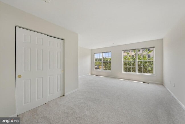Building Photo - 15503 John Diskin Cir