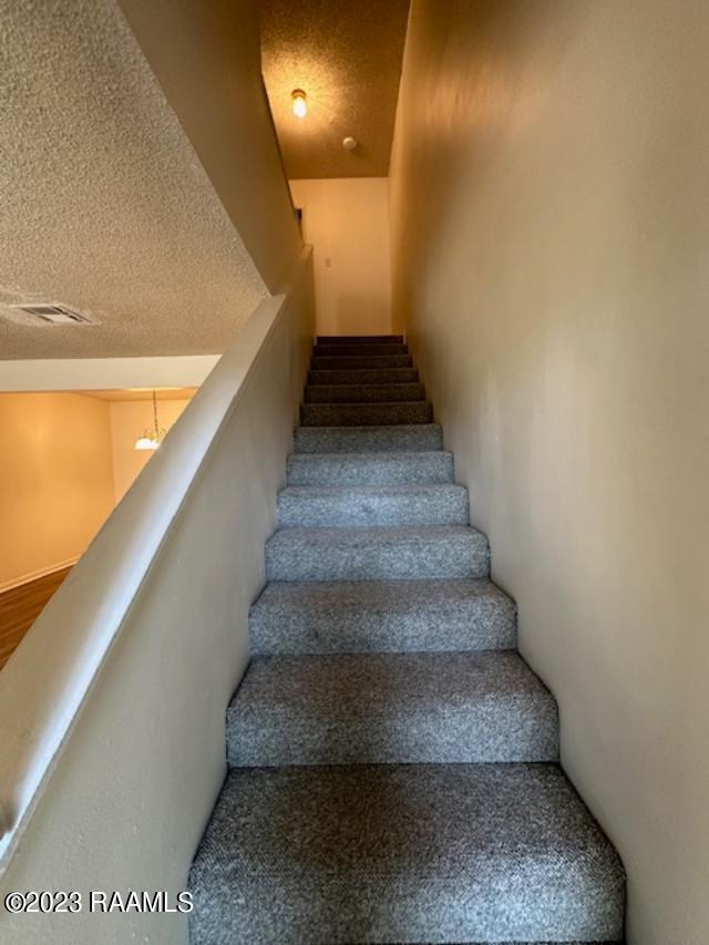 Building Photo - 40 Phlox Dr
