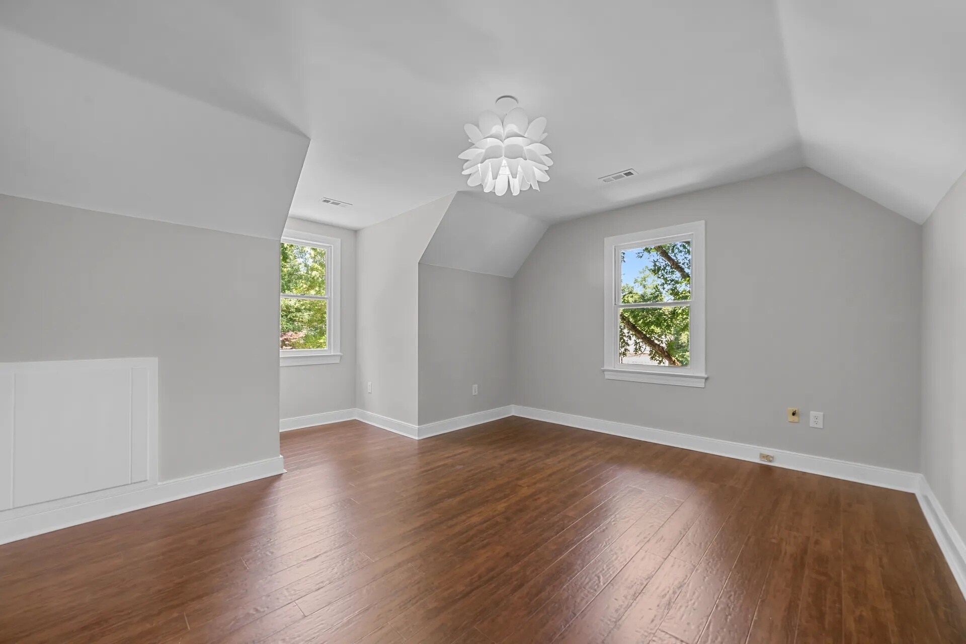 Building Photo - 112 Gawain Rd