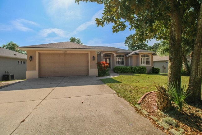 Building Photo - 6065 Spruce Point Cir