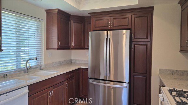 Building Photo - 8777 Tulare Dr