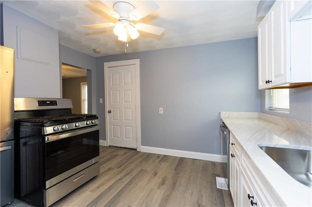 Building Photo - 139 Stanton Ave