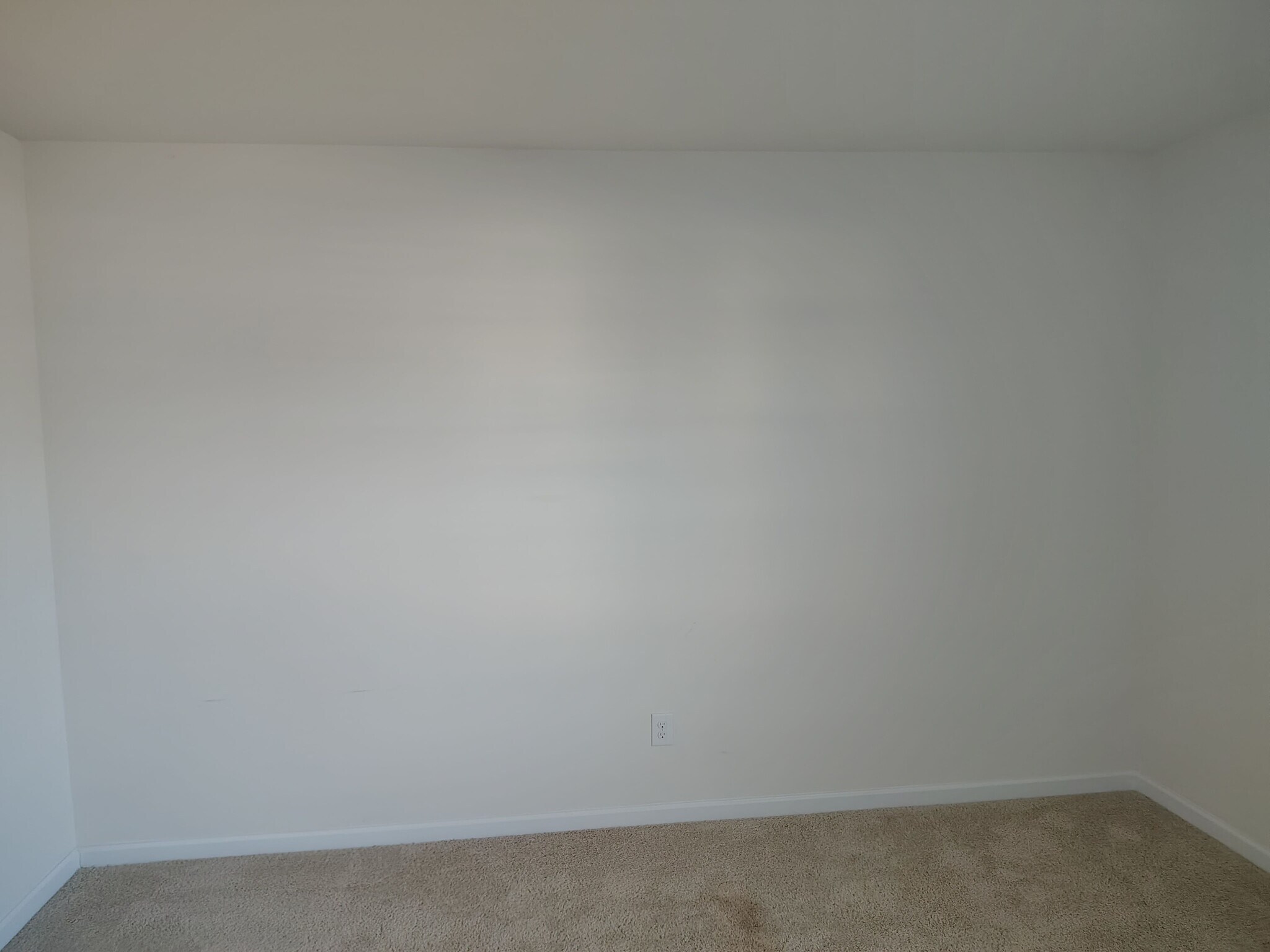 Building Photo - Room in House on Pennyroyal Wy