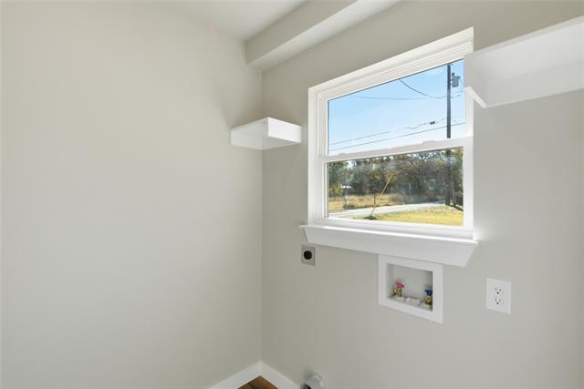 Building Photo - 205 Lacewell St