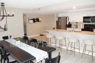 Building Photo - 1732 E Hermosa Dr