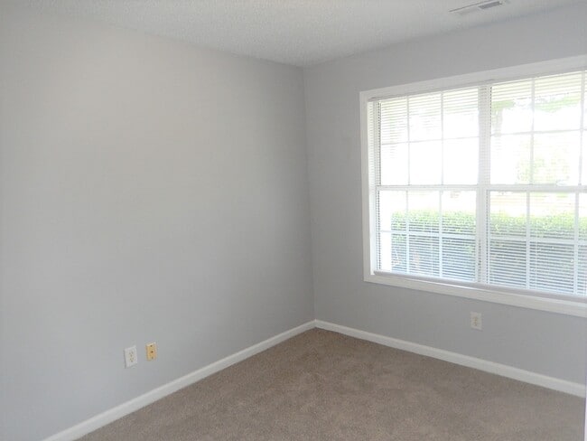 Building Photo - 1454 Cimarron Pkwy