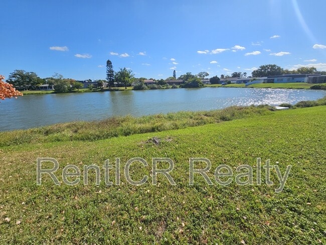 Building Photo - 4020 Pleasant Ridge Dr