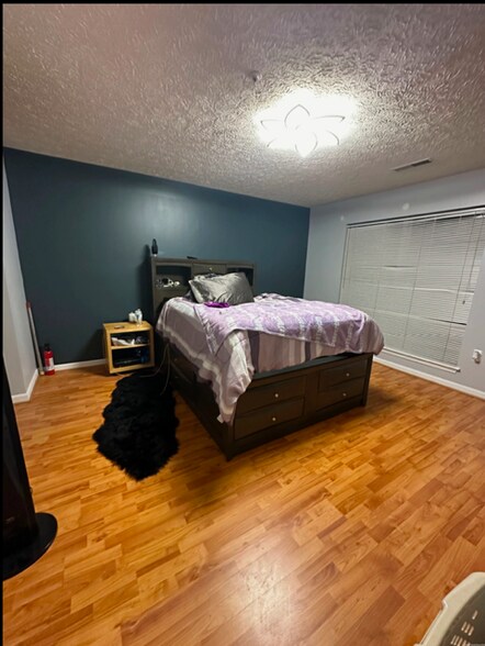 Building Photo - 15604 Everglade Ln