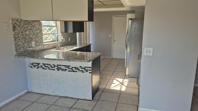 Building Photo - 8227 Clermont St