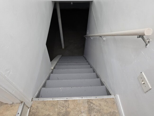 Building Photo - 26051 Alger St